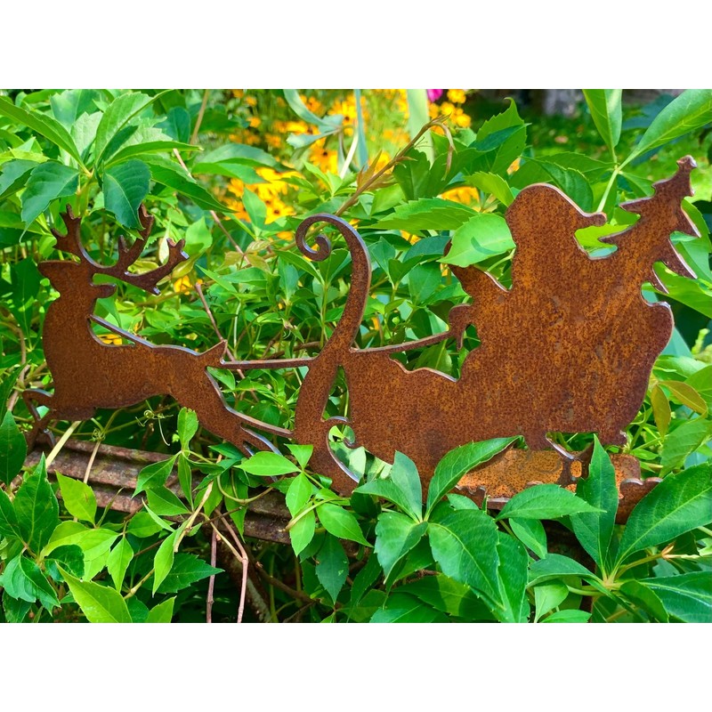 Bornhöft Santa Claus on Sleigh Rust Garden Decoration Patina for