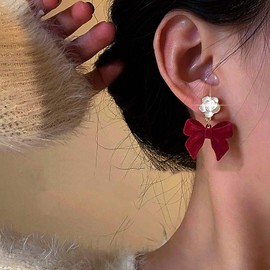 TseenYi Vintage Red Velvet Bow Earrings Bow Velvet Bands Earrings Gold CZ Pearl Tassel Earrings Bowknot Drop Earrings Small Pearl Beadeds Earrings Jewellery for Women and Girls, Metal