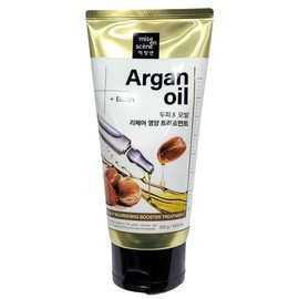 Green tea shampoo 1500g that provides moisture to hair and healthy hair / 모발에 수분 공급하고 건강한 머릿결 녹차 샴푸 1500g