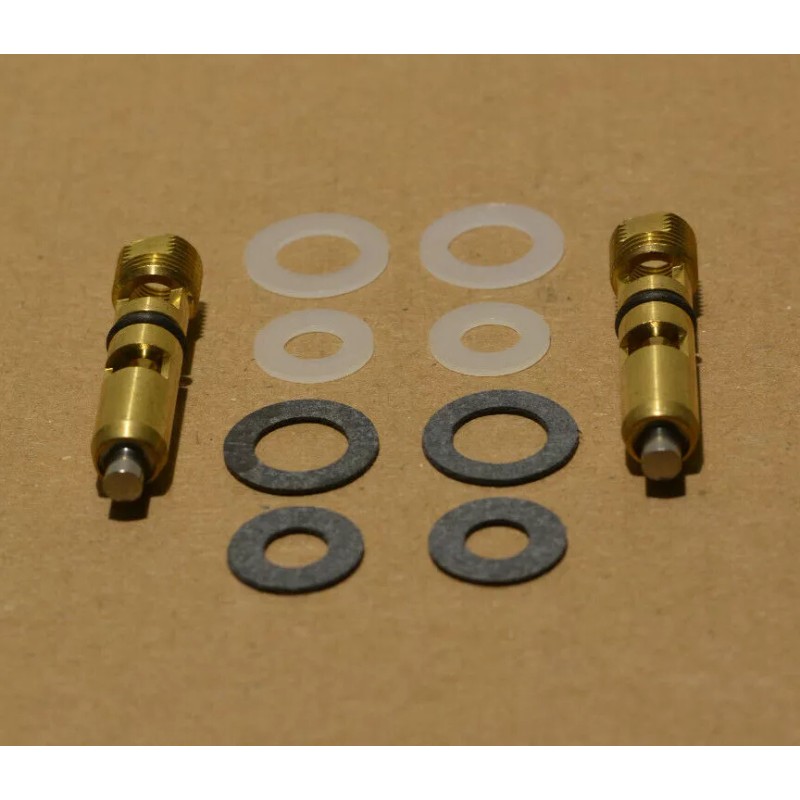 USA Speed (Pair) .150 Steel Tip Needle & Seat With