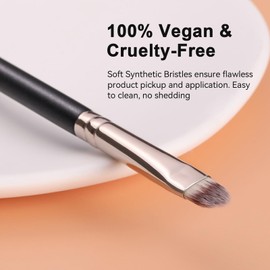 TEOYALL Flat Rounded Concealer Brush, Soft Dense Synthetic Bristles Blending Brush For Powder Cream Concealer Eyeshadow