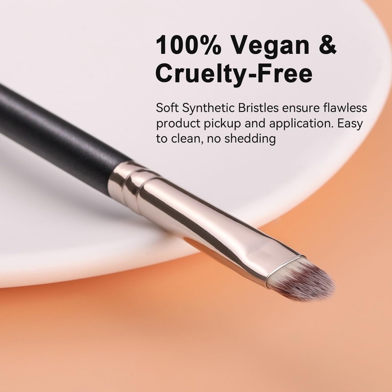 TEOYALL Flat Rounded Concealer Brush, Soft Dense Synthetic Bristles Blending