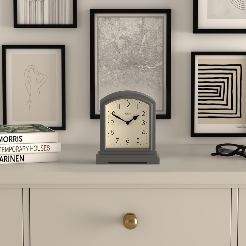 JONES CLOCKS® Tavern Coat Clock - Traditional/Classic Design - Bedroom