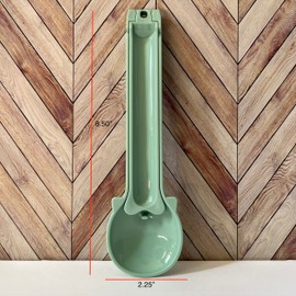 Cat Treat Dispenser for Puree and Bisque Bar Feeding Spoon, Squeezer for Cat Bar Treats and Wet Lickable Cat Treats (Green)