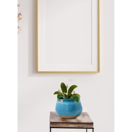 Serene Spaces Living Jarrón de cerámica azul claro, jarrones decorativos de cerámica para flores, ideal para decoración de estantes en casa o bodas, mide 5 pulgadas de alto y 7 pulgadas de diámetro