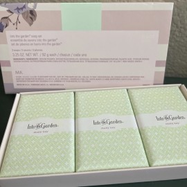 MARY KAY INTO THE GARDEN SOAP SET~3 BARS OF SOAP~DISCONTIN