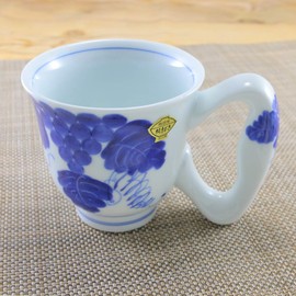 マグカップ 有田焼 波佐見焼 台丹軽量ぶどうマグ 大きい持ち手 持ちやすい 葡萄｜和食器 陶器 三階菱