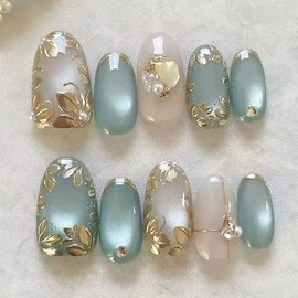 30 uñas postizas de ojo de gato, cortas, almendradas, con flores doradas 3D, con punta francesa, acrílicas, con pegamento azul artificial para manicur