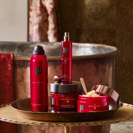 RITUALS The Ritual of Ayurveda Body Scrub 300g - With Indian Rose, Sweet Almond Oil & Punjabi Pink Rock Salt - Soothing & Nourishing Properties