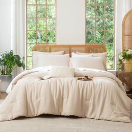 BUPIRD 3 Pieces Beige King Comforter Set, Lightweight Double-Layer Crinkle Gauze All Season Soft Bedding (90x104 in Comforter & 2 Pillowcases)