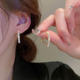 Zeshimb Gold Heart Hoop Earrings Diamond CZ Heart Shaped Dangle Drop Earrings Large Rhinestone Crystal Love Heart Statement Earrings Jewelry for Women and Girls, Zinc, No Gemstone