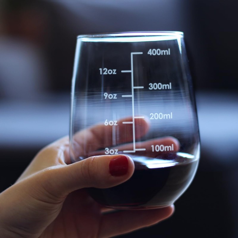 Bevvee Wine Measuring Cup - Stemless Wine Glass - Engraved