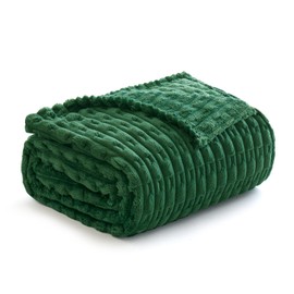 MIULEE Christmas Cuddly Blanket Fluffy Fleece Blanket Bedspread Sofa Blanket Flannel Plain Blankets Warm Soft Microfibre Blanket for Bed Sofa Bedroom 50 x 60 Inch 125 x 150 cm Dark Green