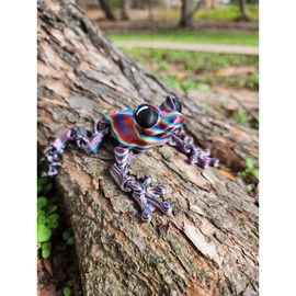 Funky Frogs - Articulated 3D Printed Amphibians With Swirling Colors - Color: Scarlet
