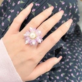 Cute Shell Pearl Flower Statement Ring for Women Gold Plated Dainty Petal Leaf Floral Wedding Promise Expandable Adjustable Open Wrap Finger Rings Comfort Fit Holiday Jewelry (Purple)