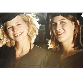 MONOOC Graduation Gifts for Her 2024, Graduation Gifts Graduation R Necklace Compass Necklace Graduation Gifts for Her Class of 2024 Gifts College Graduation Gifts for Her 2024 Graduation Gifts