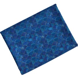 NIANTONG 100% Cotton Fabric Gradient Japanese Fish Scale Print Mermaid Scales Geometric Decoration Fabric for Sewing DIY Crafts 130 cm Wide (Size: 1 m, Colour: Blue)