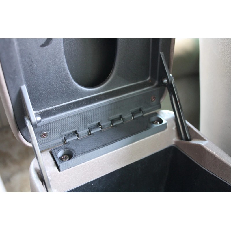 toyota 1999-2001 Camry Center Console Hinge Replacement