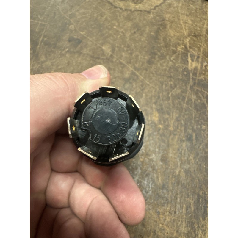 Massey Ferguson OEM Massey Ferguson Agco Push Button Switch 3370427M91