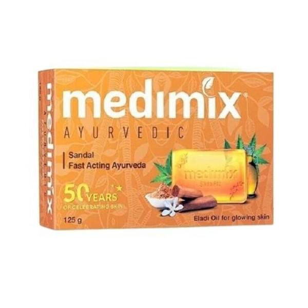 Pack of 3 Medimix Ayurvedic Sandal Bathing Bar with Eladi Oil 125 gram