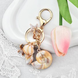 Ocean Sea Shell Keyring Beach Accessories for Adults Women Purse Bag Handbag Charms for Women Girls Seashell Keychain Y2k for Girls Seastar Starfish Key Ring for Car Keys Bag Accessories Charm