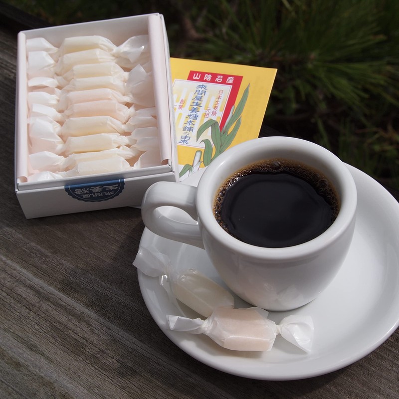 Red and White 12 Pieces of Ginger Sugar Set of