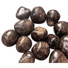 BellaMira Almandine Garnet Stone Healing Crystal, Single Polished Stone, Healing Crystal for Vitality, Endurance, Strength, Security, Stamina, Comfort, Love, Relationship and General Healing