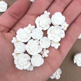30 White Icing Flowers by Simply Sucré | Small Edible Sugar Roses | Wedding Cake Decorations & Favors | Royal Icing Flowers