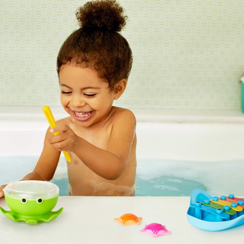Munchkin Bath Beats Musical Bath Toy Gift Set, Multi-Colour