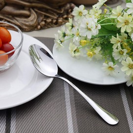 VANRA Juego de cubiertos para niños, 2 piezas, de acero inoxidable 18/10, juego de cubiertos de plata, utensilios de cena para niños (acabado cromado) (1 tenedor + 1 cuchara)
