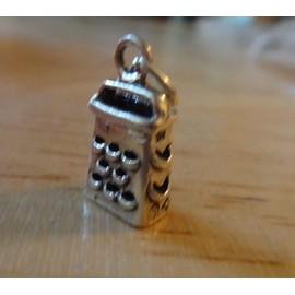 Wholesale Charms Sterling Silver 3D 16x8x5mm Food Kitchen Cheese Box Grater Slicer Charm