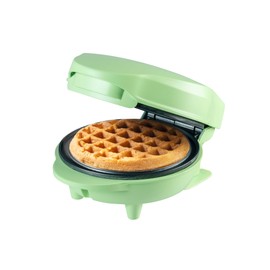 Bestron Mini Waffle Iron for Classic Waffles, Small Waffle Maker with Non-Stick Coating, for Children's Birthdays, Family Parties, Easter or Christmas, Retro Design, Colour: Matte Mint