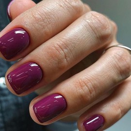 Boloshine 24Pcs Press on Nails, Solid Color False Nails Short Fake Nails, Full Cover Glue-on Acrylic Nails Oval French Manicure, Removable Stick on Nails for Women and Girls - The Violet Garden