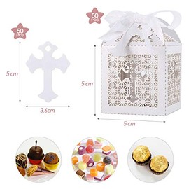 LEMESO 50 Cajas Papel para Dulces Recuerdos de Fiestas Boda Cajas Blanco de Cruz Hueco para Bautizo Bebe shower Decoración Boda con 50 Cintas de Seda y 50 Etiquetas