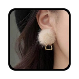 Inilbran Boho Pom Pom Weiße Flauschige Ohrringe Kunstpelz Flauschige Kugel Ohrringe Vintage Flauschige Niedlich Stud Geometrische Dreieck Ohrstecker Für Frauen