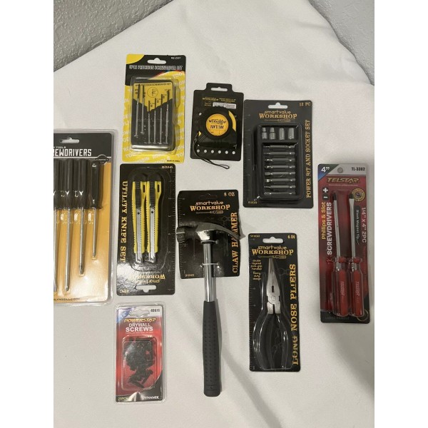 smartvalue Hand Tool Set Starter Kit - Smartvalue, FamilyMaid and