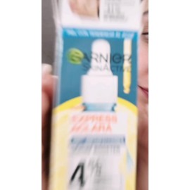 Garnier Express Aclara Sérum Antiacné Con Acido Salicílico para Día y Noche 30 mL