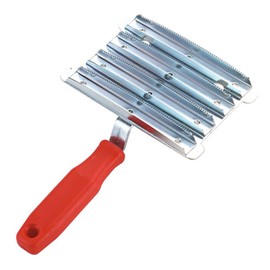 Metal Currycomb - A04414