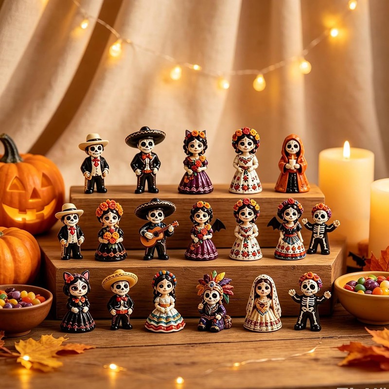 Day of the Dead Countdown Calendar 24 Skull Ornaments (B)