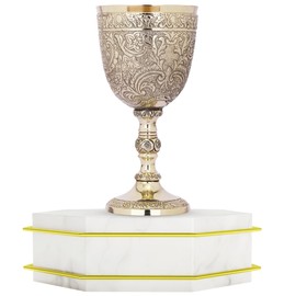 REPLICARTZ Gold Embossed Chalice Goblet – Medieval-Style Brass Cup for Ceremonial Use, Wine, Altar, and Religious Décor – 7 oz / 210 ml Full Size Vintage Goblet for Collectors & Gifts