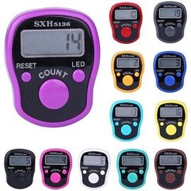 1Pc Finger Counter,5 Digit Digital Display,Finger Clicker Counter,Portable Digital Display Tally Counter,Resettable Hand Counter Clicker,for Golf Goods Counting Lap Knittin (Random Color)