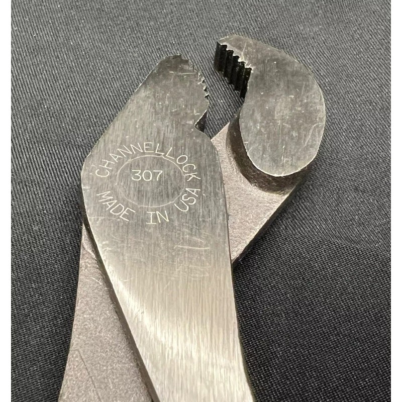 Channellock 307 7" Nutbuster Plier Tongue & Groove Pliers Capacity
