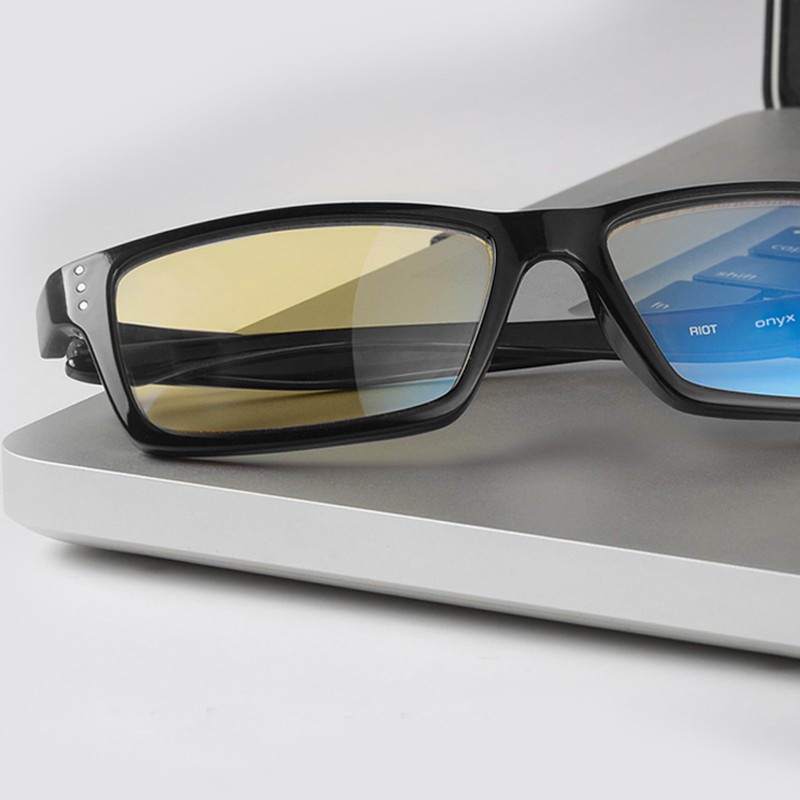 GUNNAR - Premium Gaming and Computer Glasses - Blocks 35%