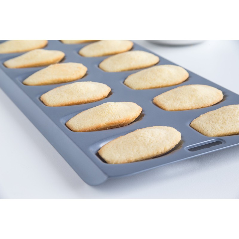 Fox Run Non-Stick Madeleine Pan, Carbon Steel, 12-Cup,Grey