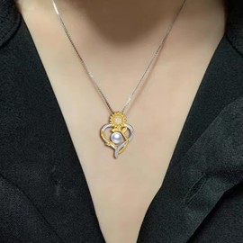 Freshwater Cultured Pearl Necklace Gift for Women Wife Mothers Day Gifts for Mom Her Couples Present Girlfriend Gift for Wife Birthday Wedding Anniversary Jewelry Christmas Day Valentine's Gifts