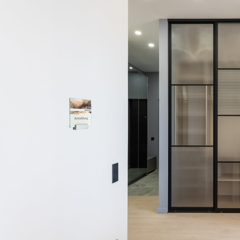 Logistic Sign System Door Sign Glass Vitrum A with Block