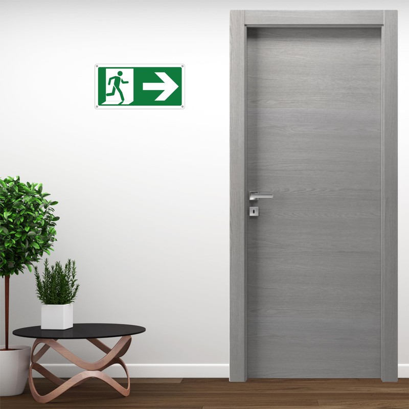 Pubblimania Emergency Exit Arrow to the Right | Sign Made