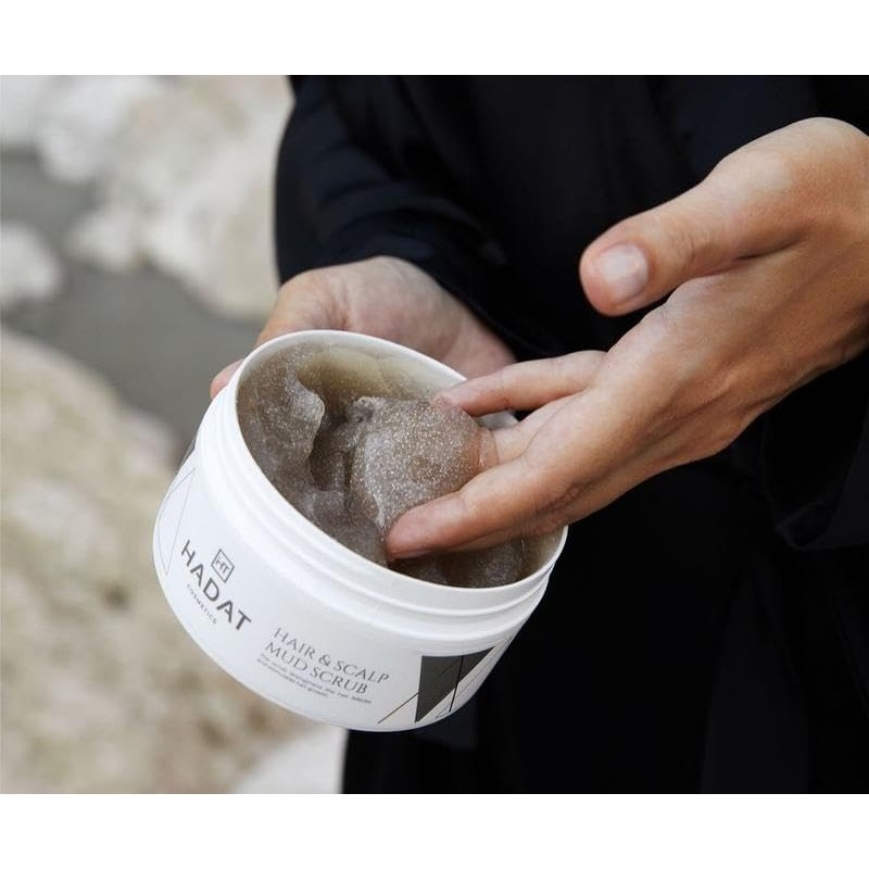 HADAT Cosmetics Hair and scalp mud scrub for deep cleansing
