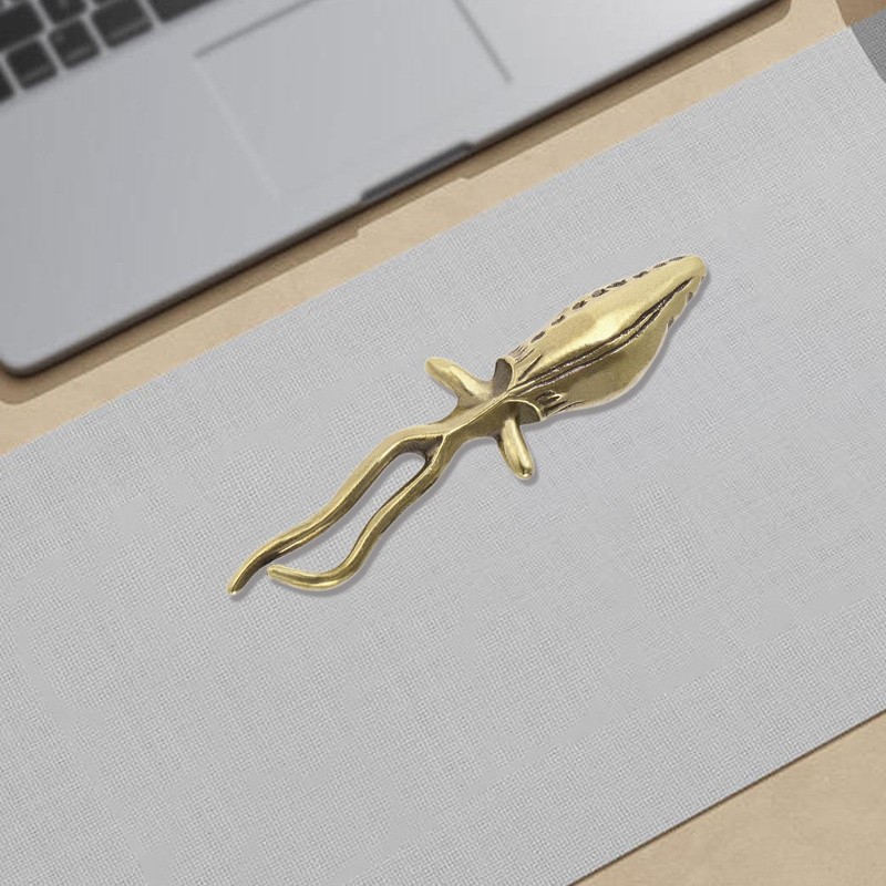 Folpus Brass Squid Statue Handcrafted Housewarming Gift Mini Ornaments Collectible