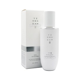 The Face Shop Yehwadam Jeju Magnolia Pure White Essence 45ml, single option